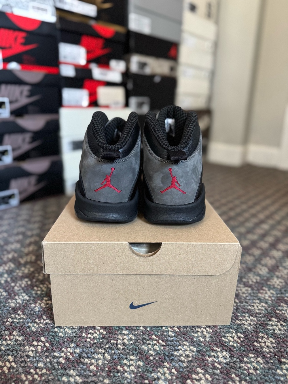Size 12 - Nike Air Jordan Retro 10 “Shadow” 2025 - Picture 9 of 10